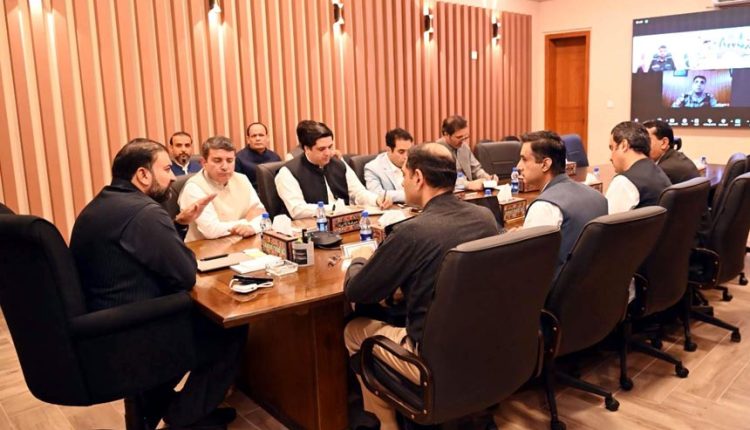 وزیر اعلیٰ بلوچستان کی زیر صدارت افغان مہاجرین کے انخلاء اور قلعہ عبداللہ کے امن و امان پر اعلیٰ سطح اجلاس